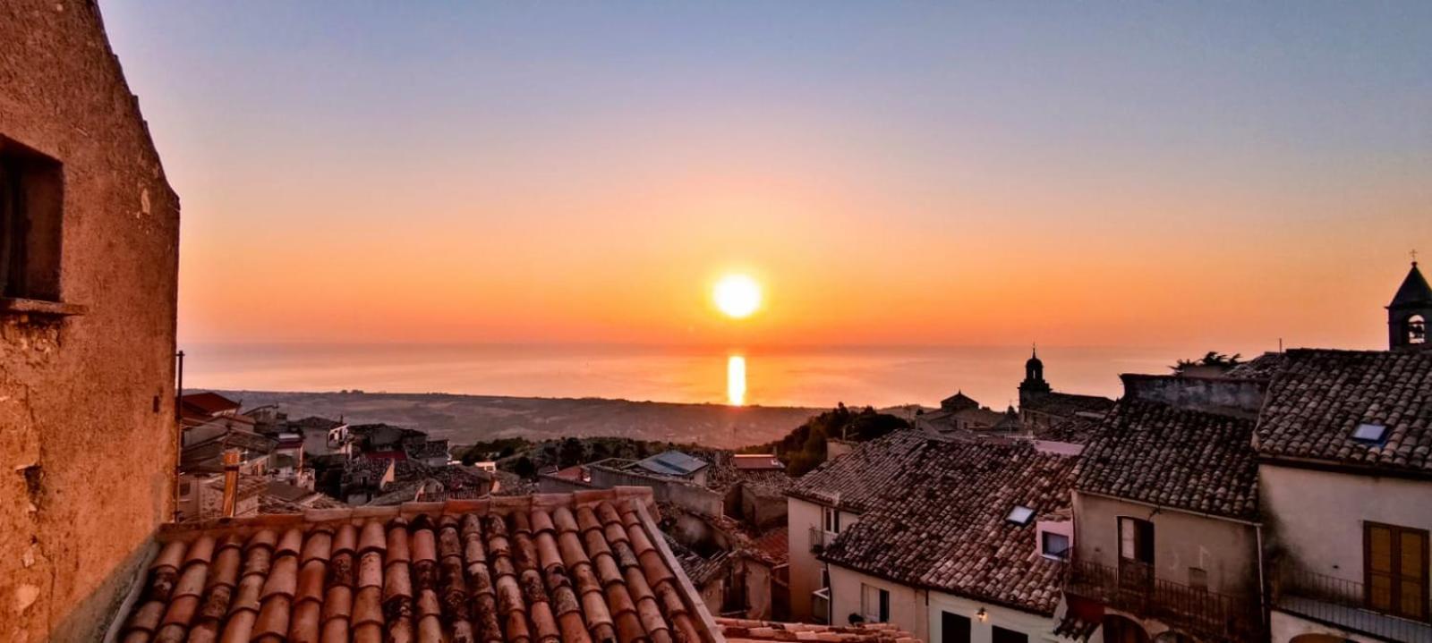 Perla Del Borgo Bed And Breakfast Santa Caterina dello Ionio Esterno foto