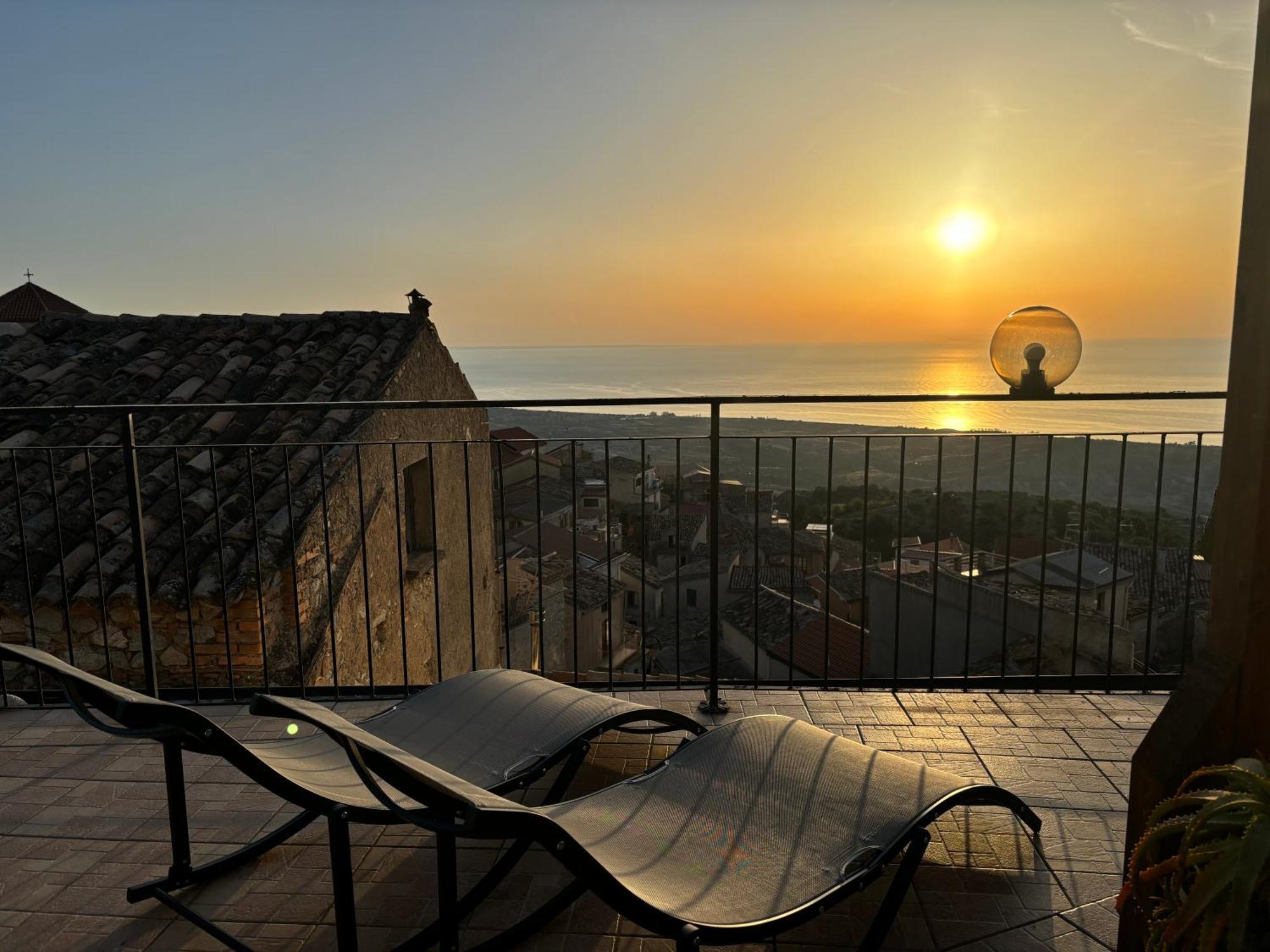 Perla Del Borgo Bed And Breakfast Santa Caterina dello Ionio Esterno foto