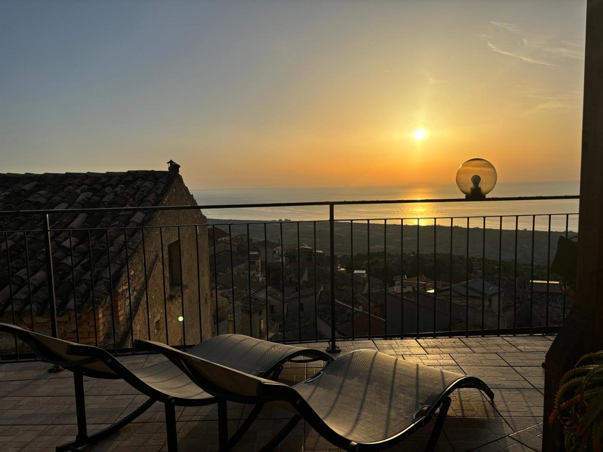 Perla Del Borgo Bed And Breakfast Santa Caterina dello Ionio Esterno foto